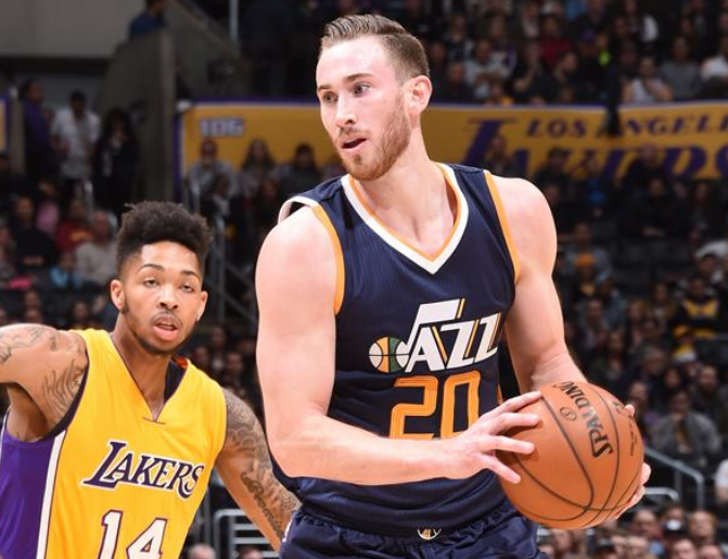 围绕2K中 围绕2K中